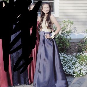 Prom dress/ gown